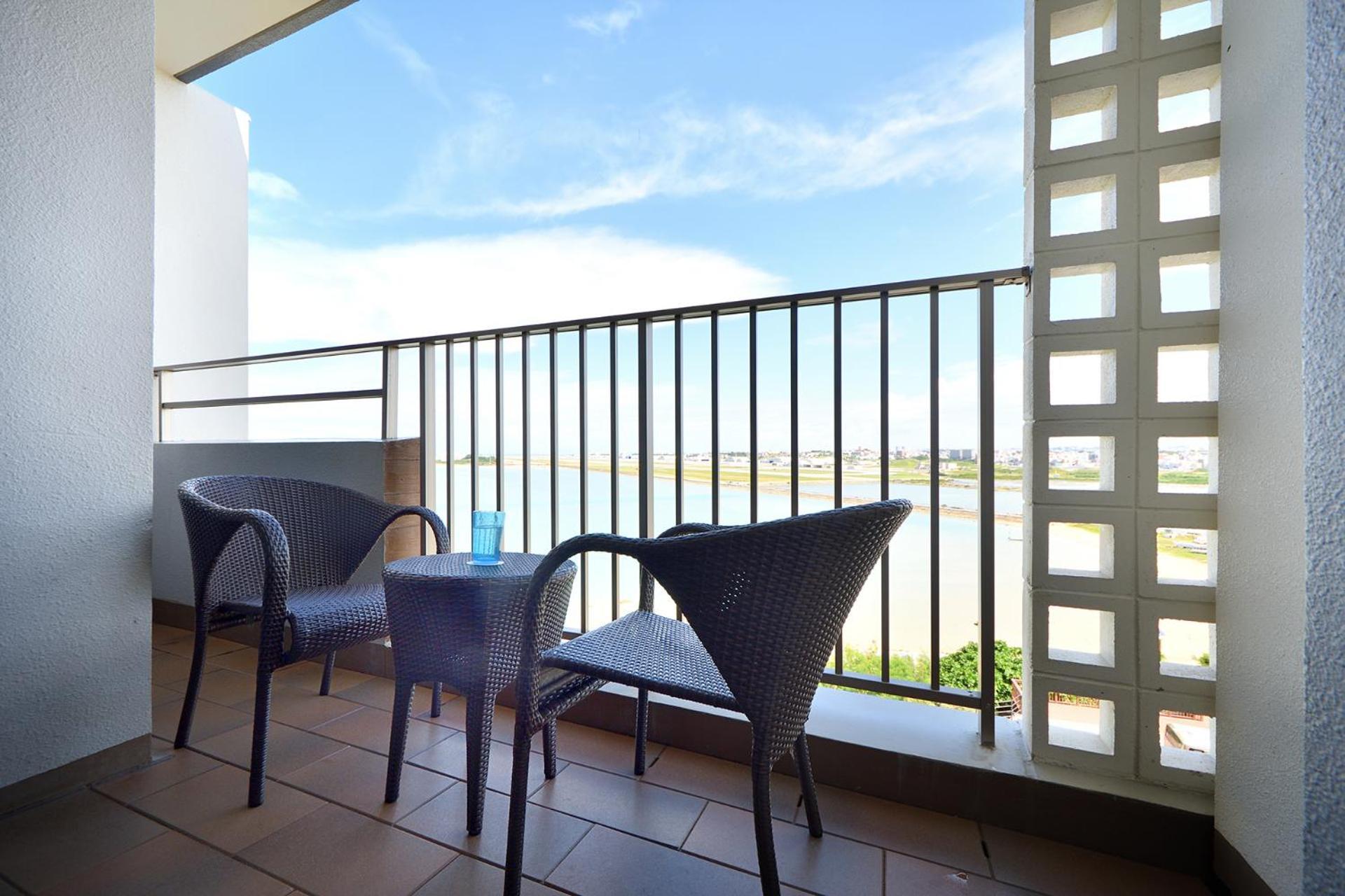 Senagajima Island Resort & Spa Tomigusuku Quarto foto